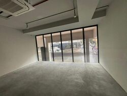 The Office Chamber (D8), Retail #464694771